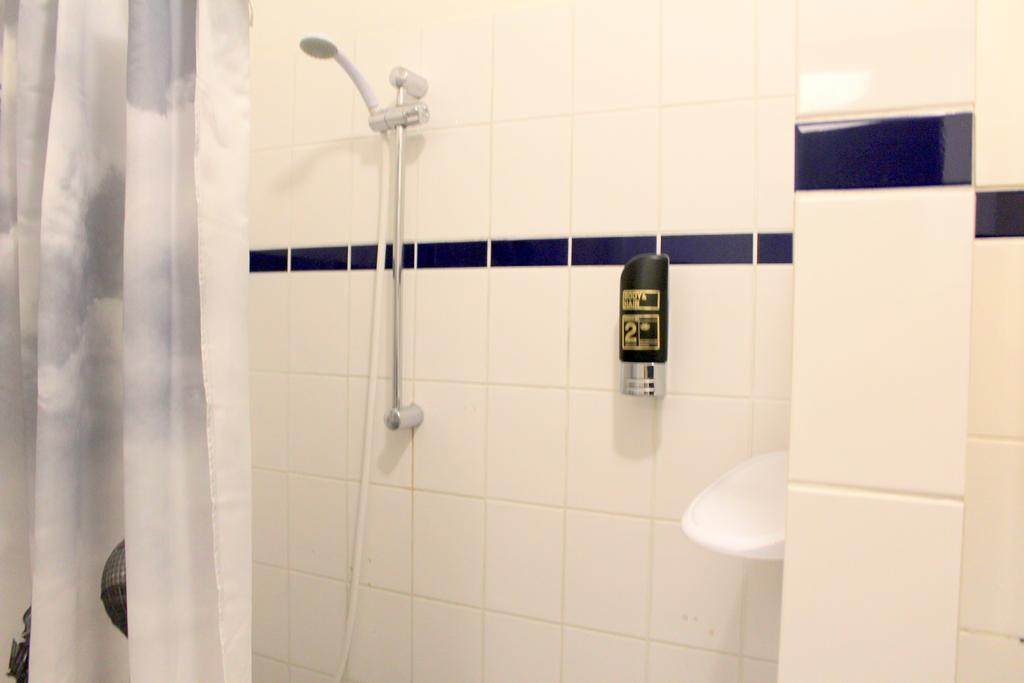Pension Central Hostel Берлін Екстер'єр фото